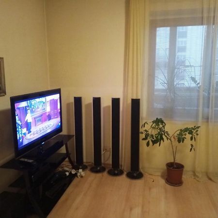 Бастионная 1/36 Apartment Kiev Luaran gambar